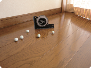 床・壁・天井状態確認